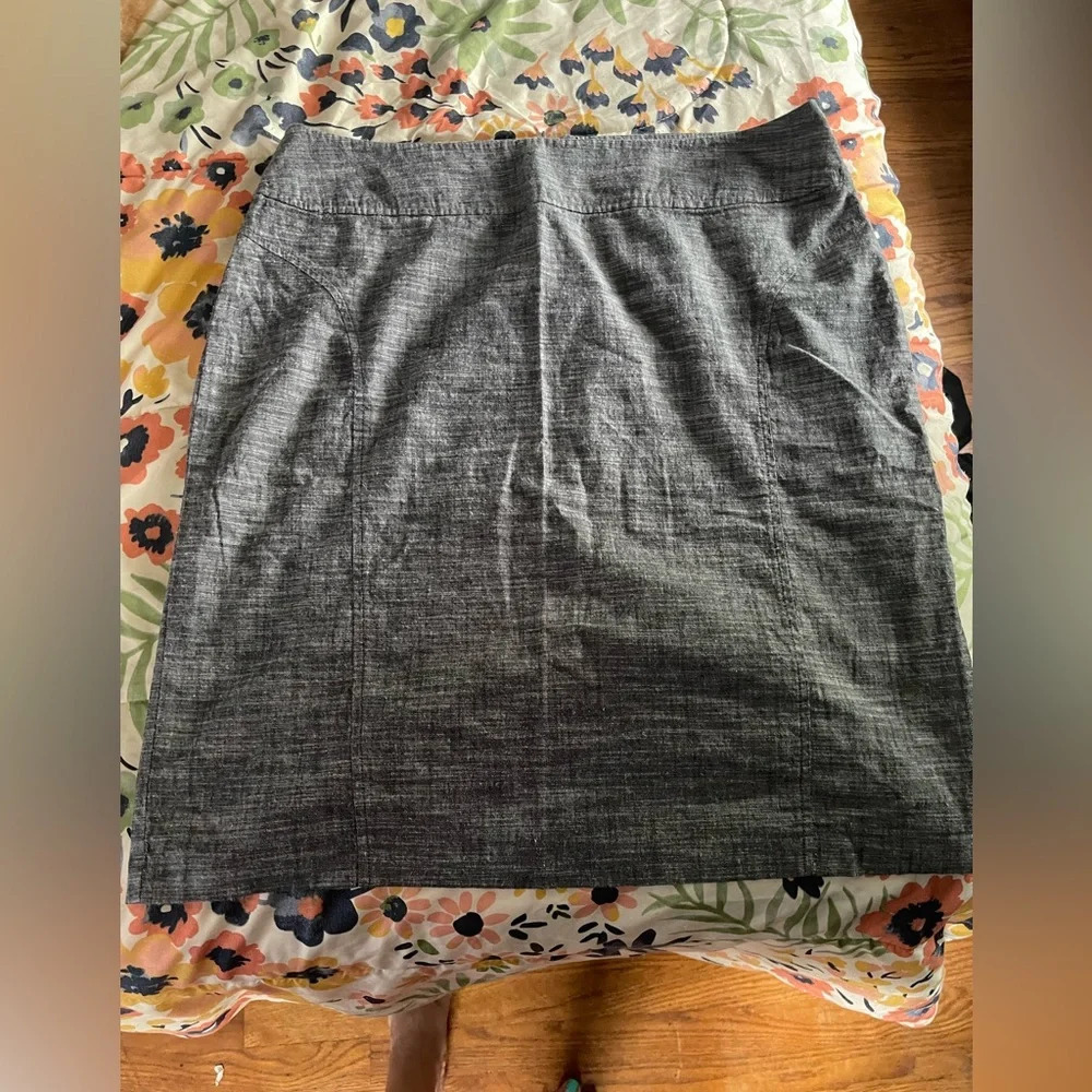 Darjoni Gray Pencil Skirt Size 16